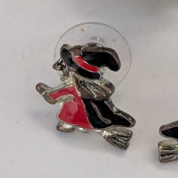 Vintage Enamel Silver Tone Witch on Broom Pendant Brooch Pin & Earring Set - Picture 4 of 6